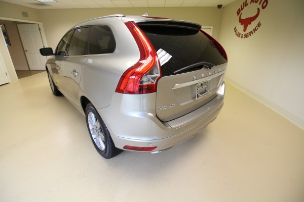 Used 2016 Volvo XC60 T6 Premier AWD for sale $24,990 at AAN Master 2024 in Gurnee IL 60031 6