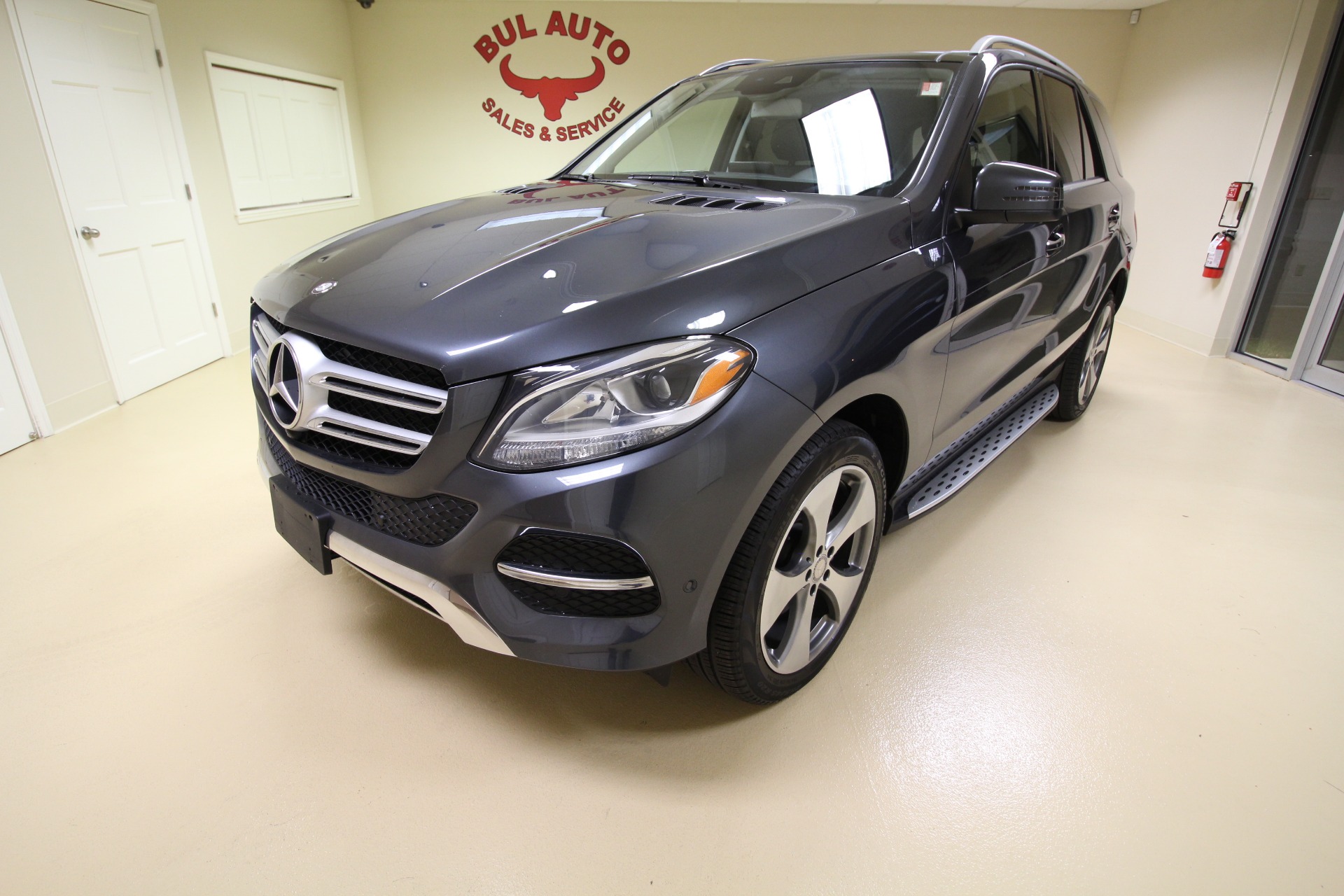 Used 2016 Mercedes-Benz GLE-Class GLE350 4MATIC for sale $38,990 at AAN Master 2024 in Gurnee IL 60031 1