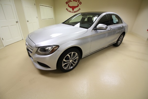 Used 2016 Mercedes-Benz C-Class C300 4MATIC Sedan for sale $27,990 at AAN Master 2024 in Gurnee IL 60031 3