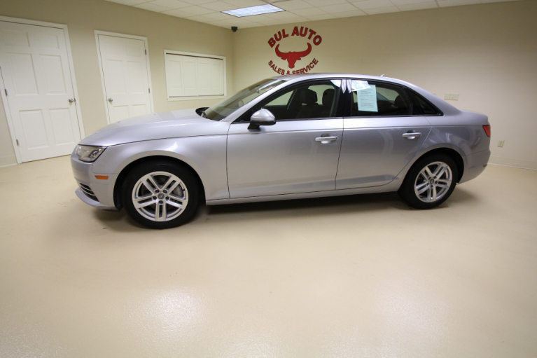 Used 2017 Audi A4 2.0T Premium quattro Sedan for sale $12,300 at AAN Master 2024 in Gurnee IL 60031 3