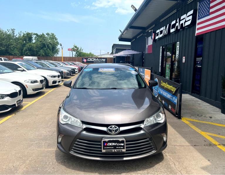 Used 2017 Toyota Camry SE for sale $9,995 at AAN Master 2024 in Gurnee IL 60031 3