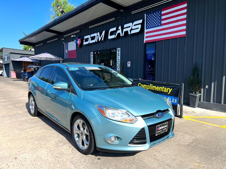 Used 2012 Ford Focus SEL Sedan for sale Sold at AAN Master 2024 in Gurnee IL 60031 1