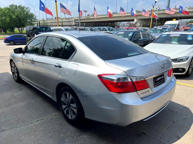 Used 2014 Honda Accord LX Sedan CVT for sale Sold at AAN Master 2024 in Gurnee IL 60031 5