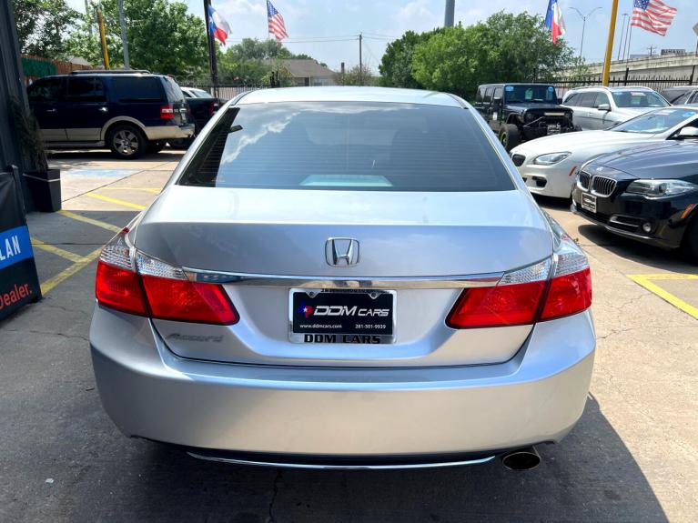 Used 2014 Honda Accord LX Sedan CVT for sale Sold at AAN Master 2024 in Gurnee IL 60031 6