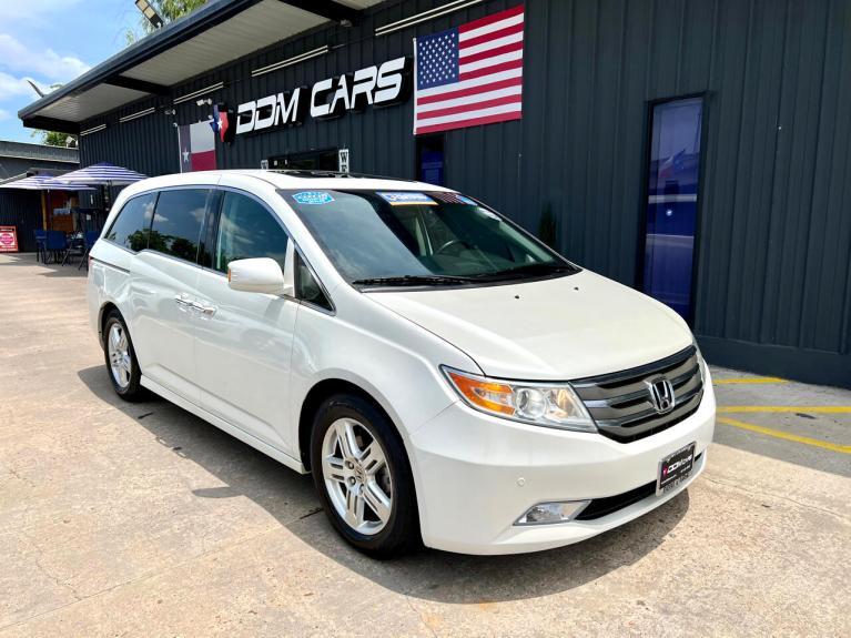 Used 2013 Honda Odyssey Touring Elite for sale Sold at AAN Master 2024 in Gurnee IL 60031 1