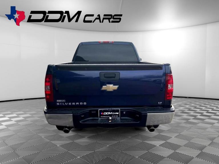 Used 2011 Chevrolet Silverado 1500 LT Crew Cab 2WD for sale $16,995 at AAN Master 2024 in Gurnee IL 60031 6