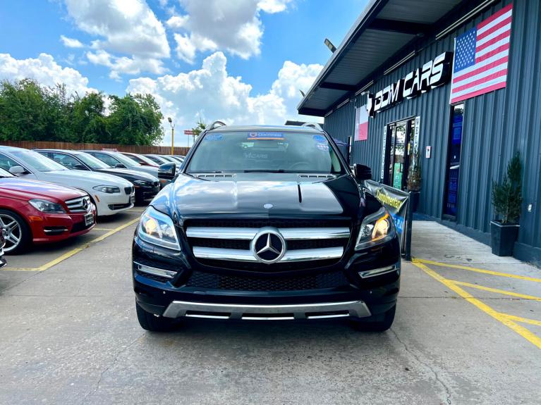 Used 2014 Mercedes-Benz GL-Class GL450 4MATIC for sale $17,995 at AAN Master 2024 in Gurnee IL 60031 3
