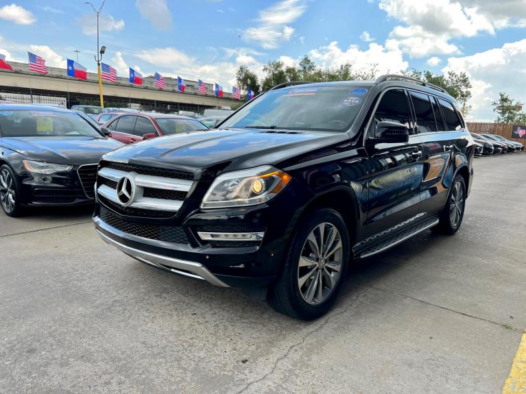 Used 2014 Mercedes-Benz GL-Class GL450 4MATIC for sale $17,995 at AAN Master 2024 in Gurnee IL 60031 4