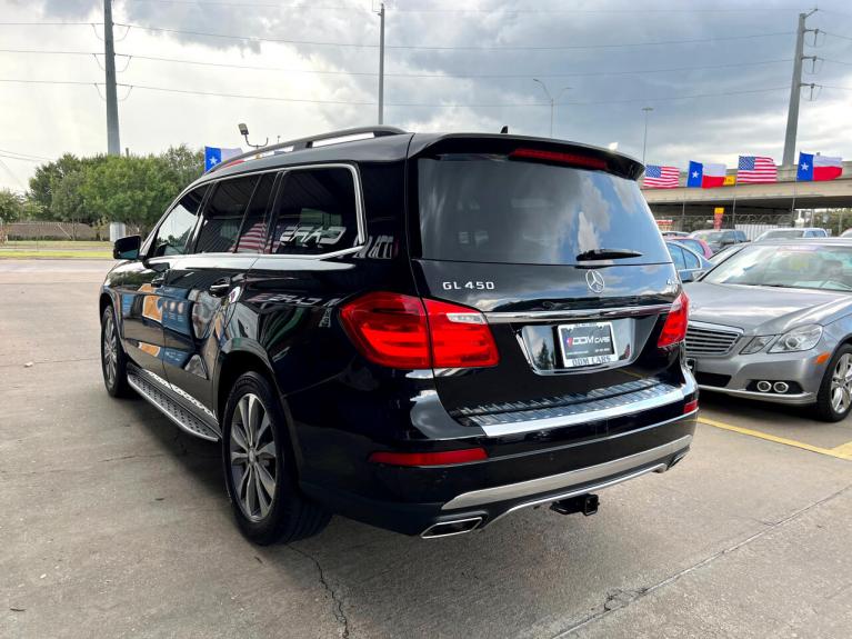 Used 2014 Mercedes-Benz GL-Class GL450 4MATIC for sale $17,995 at AAN Master 2024 in Gurnee IL 60031 5