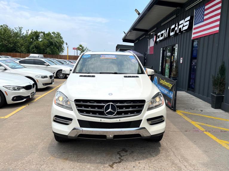 Used 2014 Mercedes-Benz M-Class ML350 4MATIC for sale $17,995 at AAN Master 2024 in Gurnee IL 60031 3