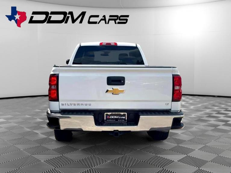 Used 2017 Chevrolet Silverado 1500 LT Crew Cab 2WD for sale Sold at AAN Master 2024 in Gurnee IL 60031 6