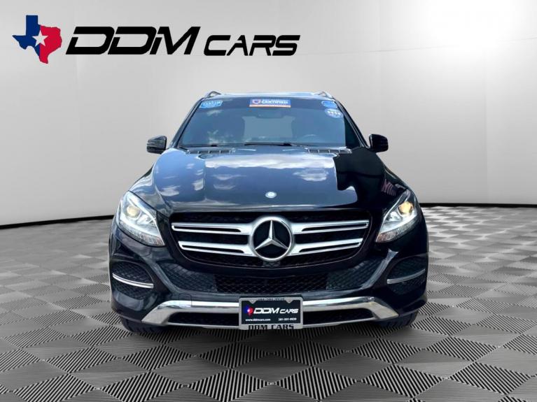 Used 2017 Mercedes-Benz GLE-Class GLE350 for sale $29,995 at AAN Master 2024 in Gurnee IL 60031 3