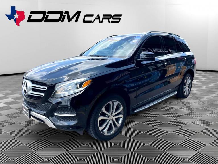 Used 2017 Mercedes-Benz GLE-Class GLE350 for sale $29,995 at AAN Master 2024 in Gurnee IL 60031 4