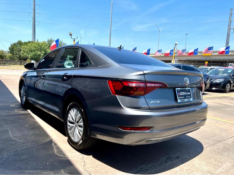 Used 2019 Volkswagen Jetta 1.4T SE 8A for sale $16,995 at AAN Master 2024 in Gurnee IL 60031 5