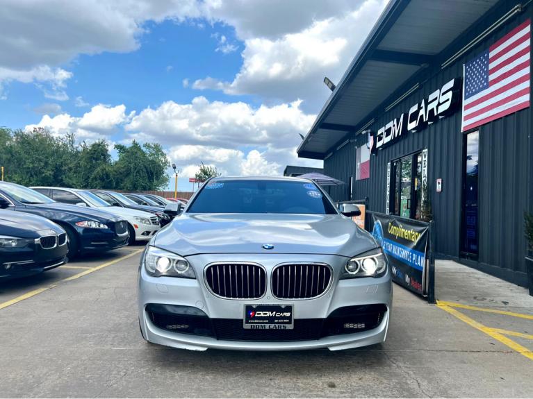 Used 2013 BMW 7-Series 750i for sale $13,995 at AAN Master 2024 in Gurnee IL 60031 3