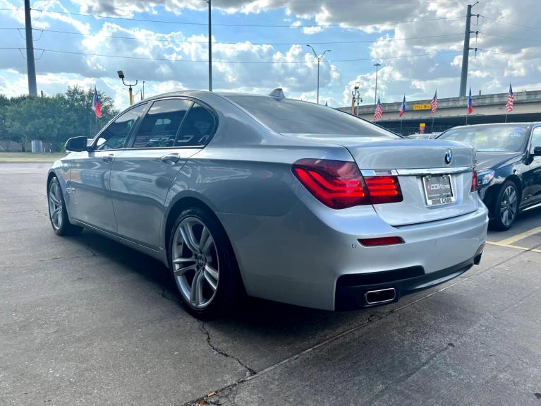 Used 2013 BMW 7-Series 750i for sale $13,995 at AAN Master 2024 in Gurnee IL 60031 5