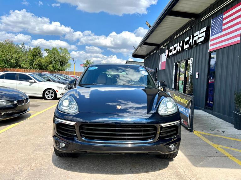 Used 2016 Porsche Cayenne Base for sale $25,995 at AAN Master 2024 in Gurnee IL 60031 3