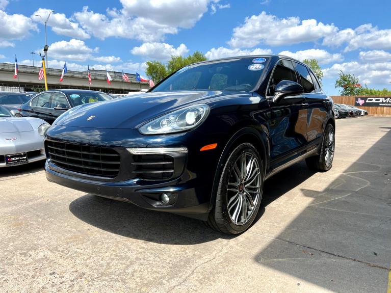 Used 2016 Porsche Cayenne Base for sale $25,995 at AAN Master 2024 in Gurnee IL 60031 4
