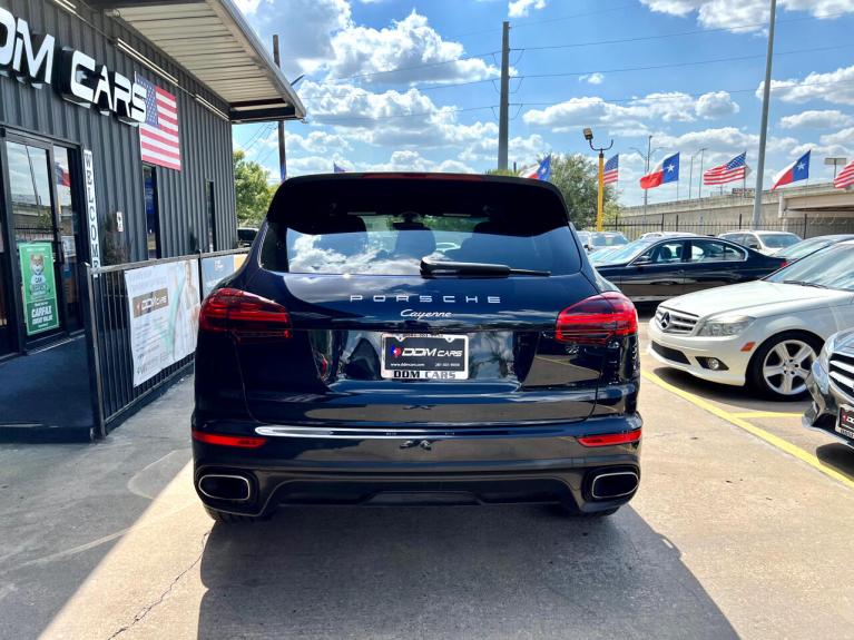 Used 2016 Porsche Cayenne Base for sale $25,995 at AAN Master 2024 in Gurnee IL 60031 6