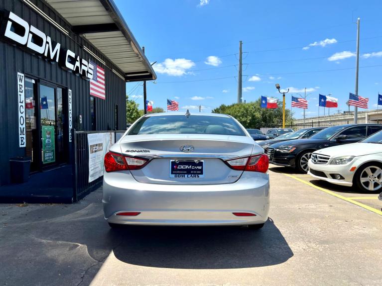 Used 2011 Hyundai Sonata Limited Auto for sale Sold at AAN Master 2024 in Gurnee IL 60031 6