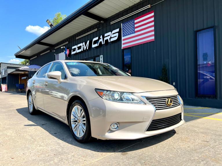 Used 2014 Lexus ES 350 Sedan for sale Sold at AAN Master 2024 in Gurnee IL 60031 1