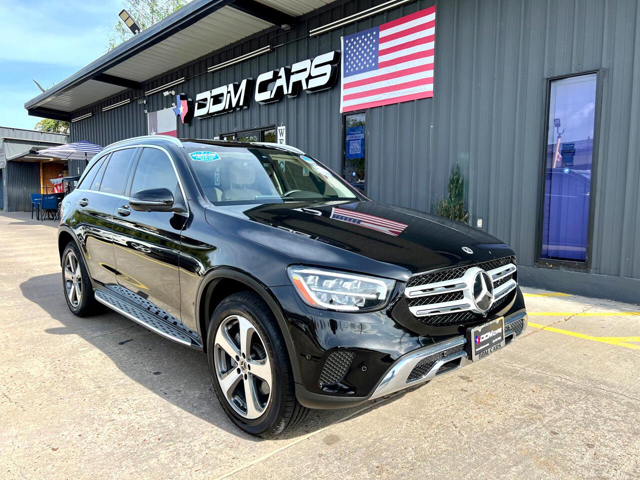Used 2021 Mercedes-Benz GLC-Class GLC300 for sale $37,995 at AAN Master 2024 in Gurnee IL 60031 1