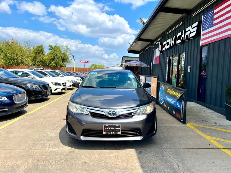 Used 2014 Toyota Camry SE Sport for sale $15,995 at AAN Master 2024 in Gurnee IL 60031 3