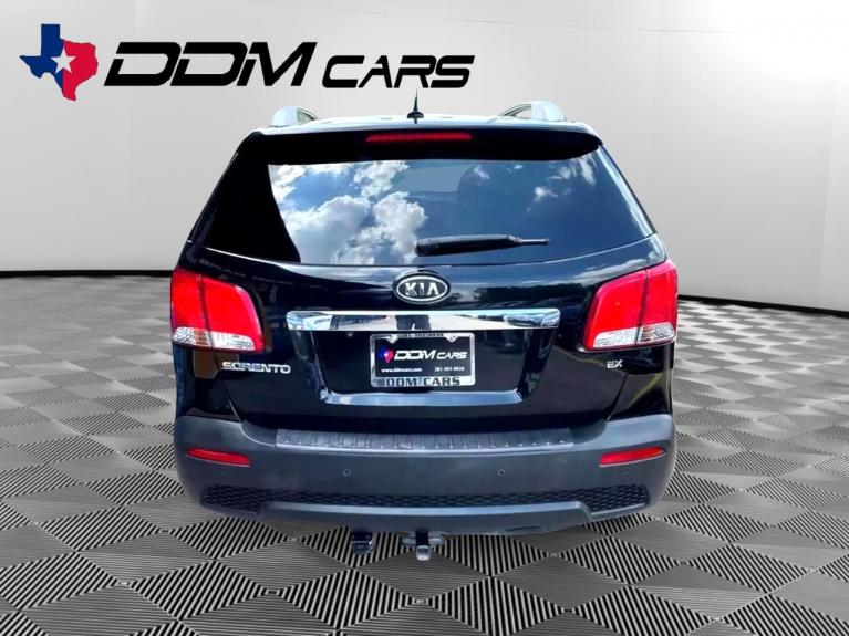 Used 2013 Kia Sorento EX 2WD for sale $10,995 at AAN Master 2024 in Gurnee IL 60031 6