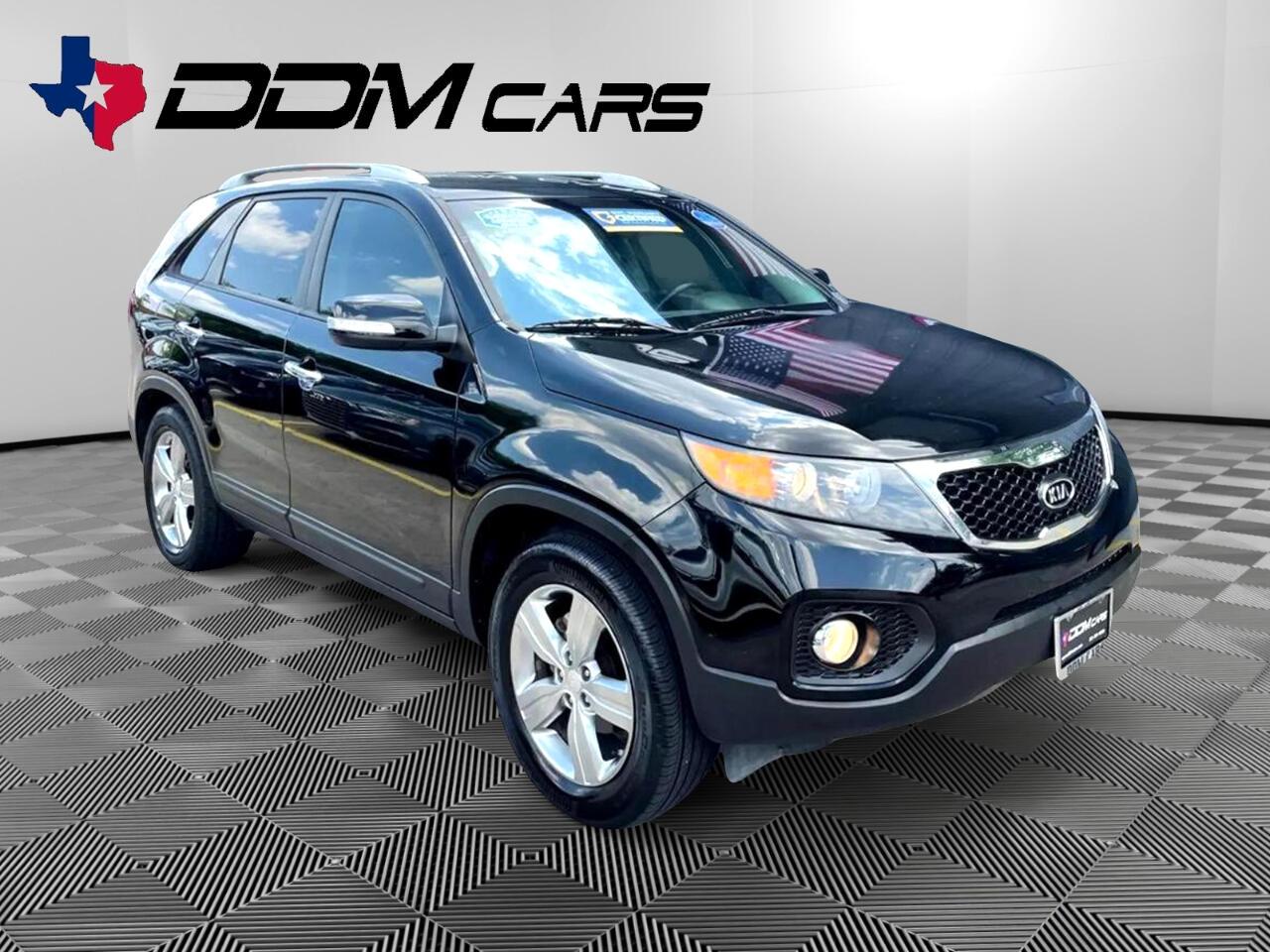 Used 2013 Kia Sorento EX 2WD for sale $10,995 at AAN Master 2024 in Gurnee IL 60031 1