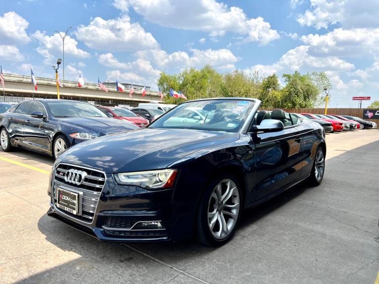 Used 2013 Audi S5 3.0T Cabriolet quattro S tronic for sale $18,995 at AAN Master 2024 in Gurnee IL 60031 4