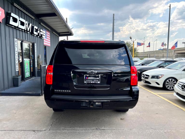 Used 2015 Chevrolet Suburban LT 1500 2WD for sale $18,995 at AAN Master 2024 in Gurnee IL 60031 6