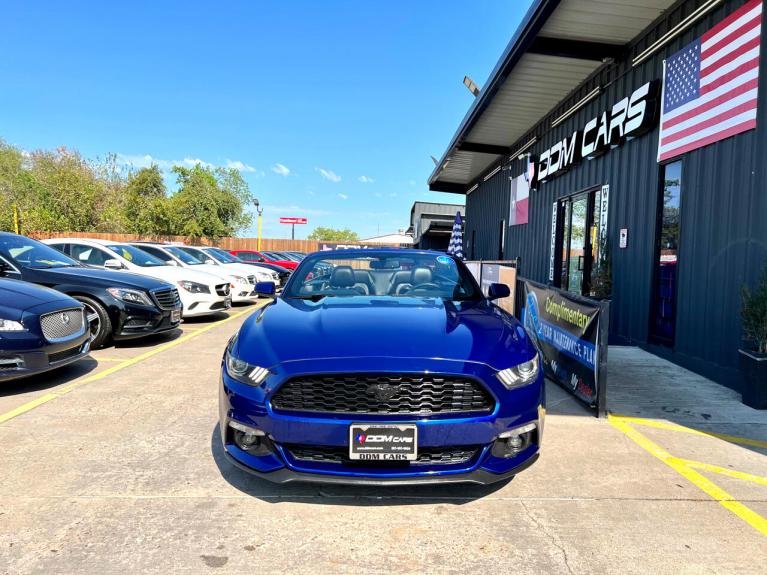 Used 2015 Ford Mustang EcoBoost Premium Convertible for sale $17,995 at AAN Master 2024 in Gurnee IL 60031 3