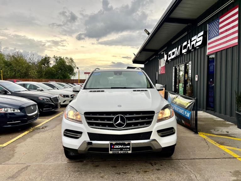Used 2015 Mercedes-Benz M-Class ML350 4MATIC for sale $15,995 at AAN Master 2024 in Gurnee IL 60031 3