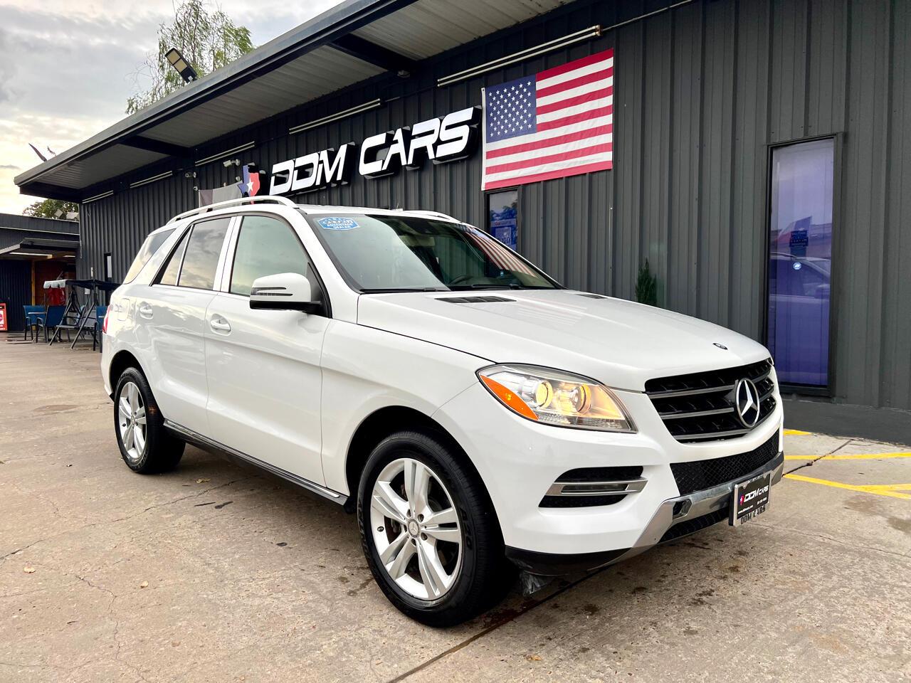 Used 2015 Mercedes-Benz M-Class ML350 4MATIC for sale $15,995 at AAN Master 2024 in Gurnee IL 60031 1