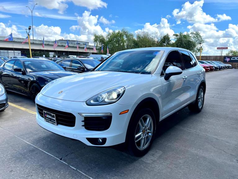 Used 2016 Porsche Cayenne Base for sale $24,995 at AAN Master 2024 in Gurnee IL 60031 4