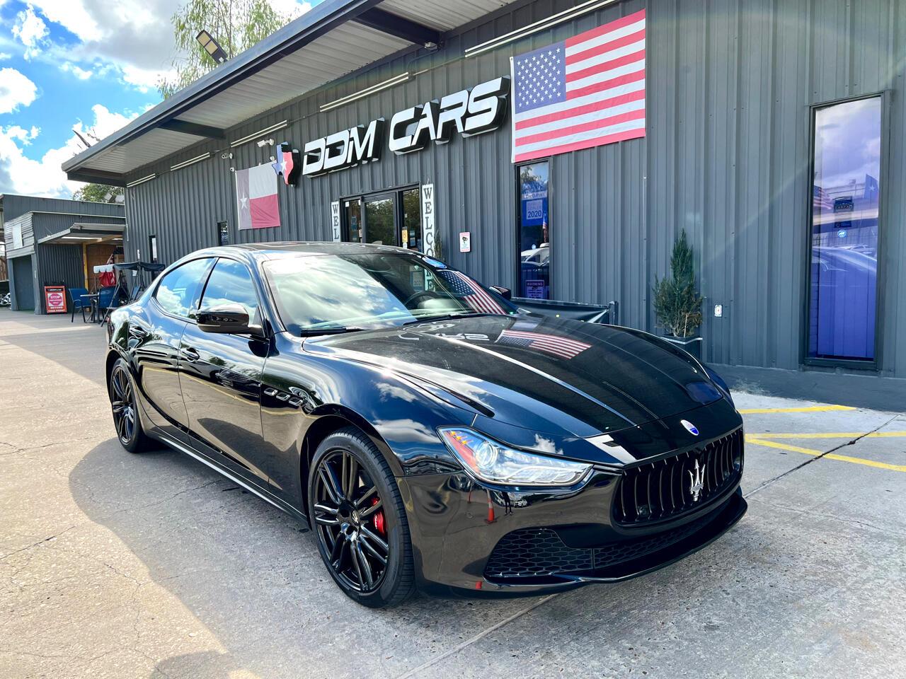Used 2017 Maserati Ghibli Base for sale $28,995 at AAN Master 2024 in Gurnee IL 60031 1