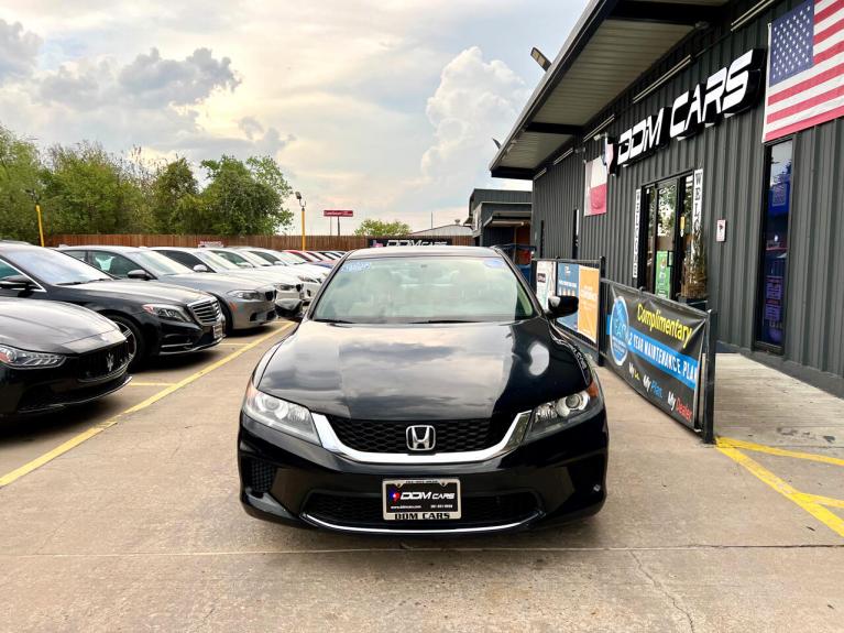 Used 2015 Honda Accord LX-S Coupe CVT for sale $14,995 at AAN Master 2024 in Gurnee IL 60031 3