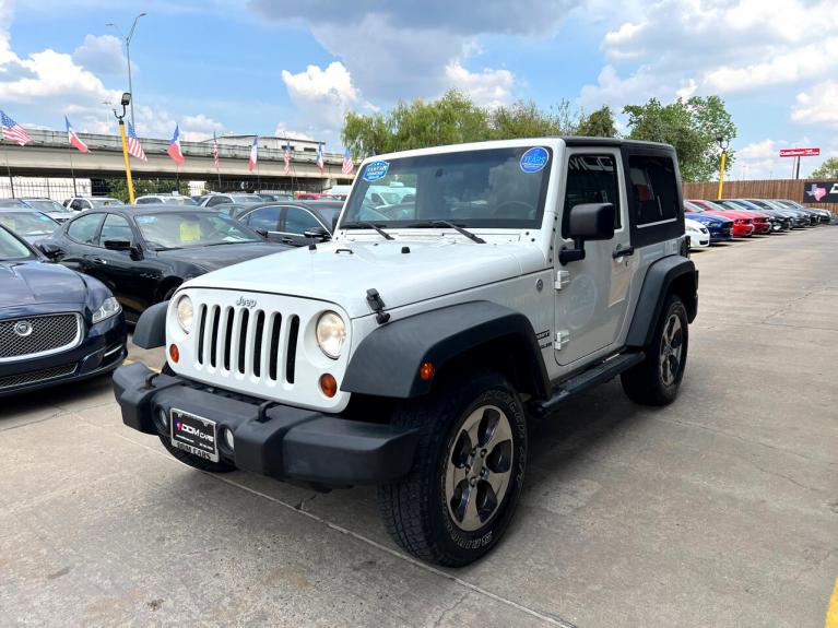 Used 2010 Jeep Wrangler Sport 4WD for sale $16,995 at AAN Master 2024 in Gurnee IL 60031 4