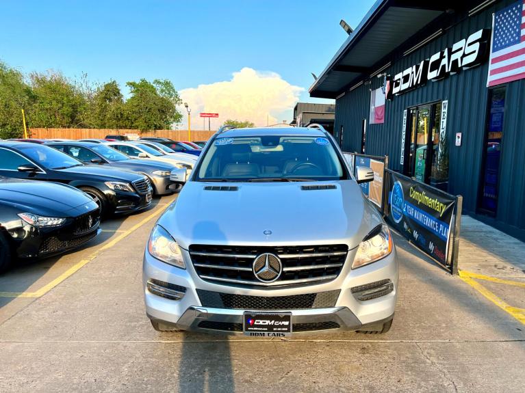 Used 2013 Mercedes-Benz M-Class ML350 4MATIC for sale $13,995 at AAN Master 2024 in Gurnee IL 60031 3