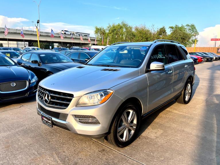 Used 2013 Mercedes-Benz M-Class ML350 4MATIC for sale $13,995 at AAN Master 2024 in Gurnee IL 60031 4