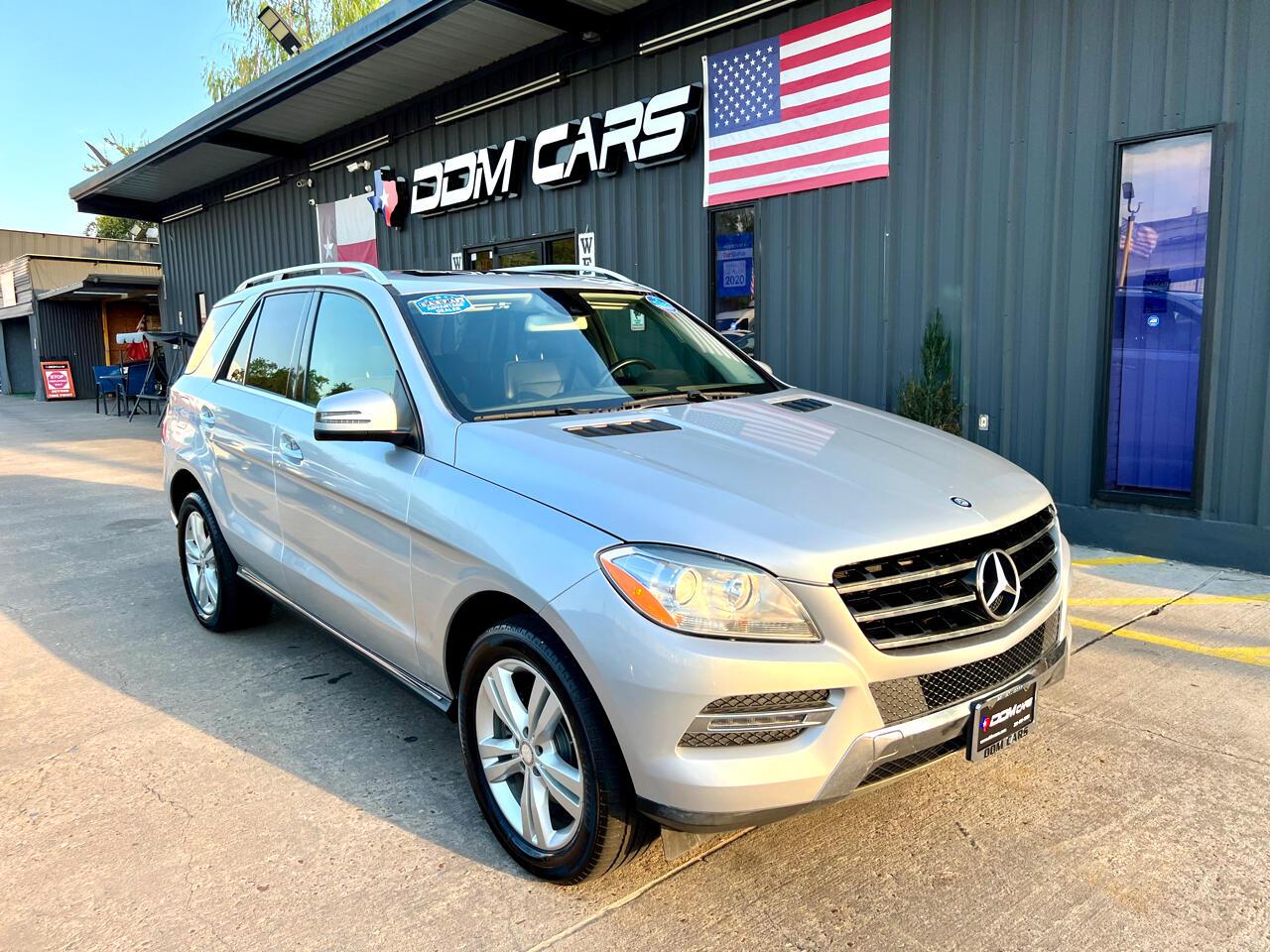 Used 2013 Mercedes-Benz M-Class ML350 4MATIC for sale $13,995 at AAN Master 2024 in Gurnee IL 60031 1